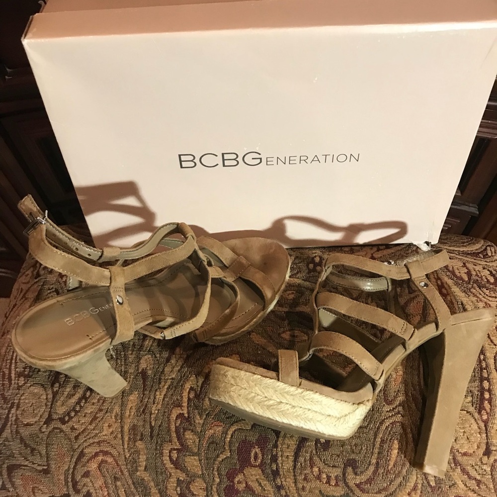 Ladies shoes
